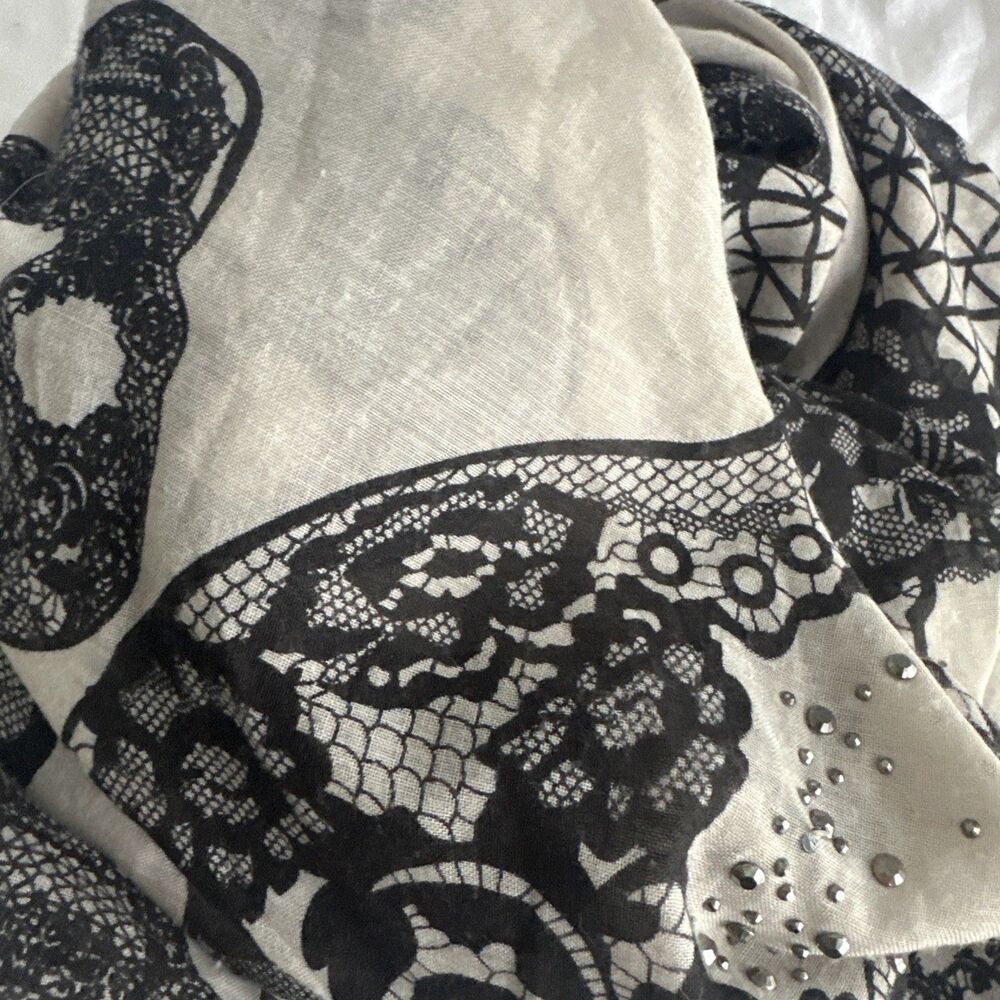 Skull Scarf Square 45" Boho Halloween - Picture 10 of 12